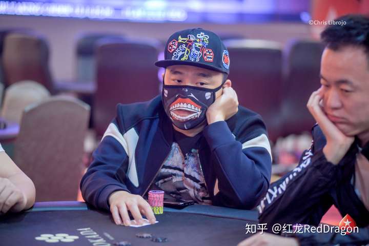 看红龙杯上选手们的遮脸大法