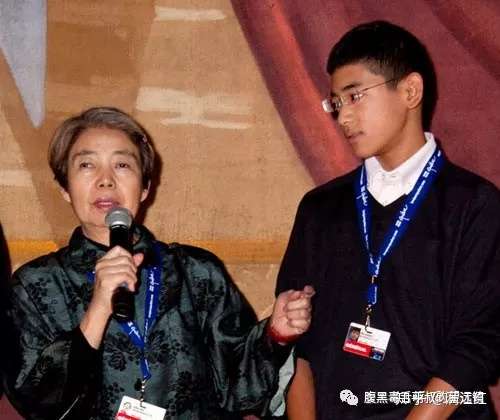 三岁就和外婆共演的帅气少年 是树木希林的鼓励让他走入模特圈 知乎