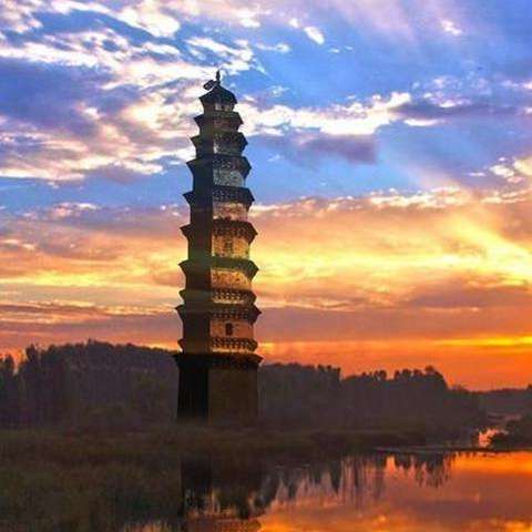 无为县(wuwei county)隶属于安徽省芜湖市,地处安徽省中南部,长江北岸