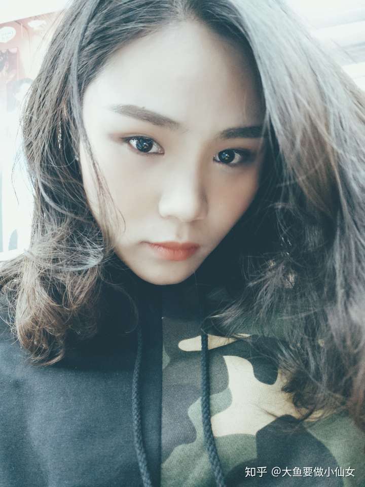 什么长相的女生会显得凶?