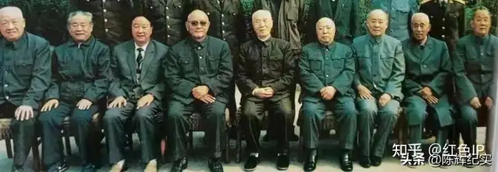 一看就会（万岁军副军长）万岁军现在是哪个部队，70年后再现“万岁军”战将群，海青茶，为什么说去腾冲不要住古镇，