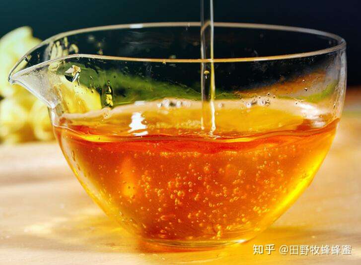 蜂蜜对喉咙有好处吗 蜂蜜喉咙痛可以喝吗 知乎