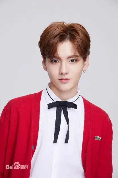 心系教育毕雯珺粉丝助贫困女童圆梦