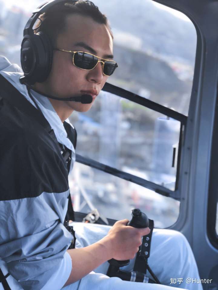 飞行员机长们,能分享一下日常工作照吗?