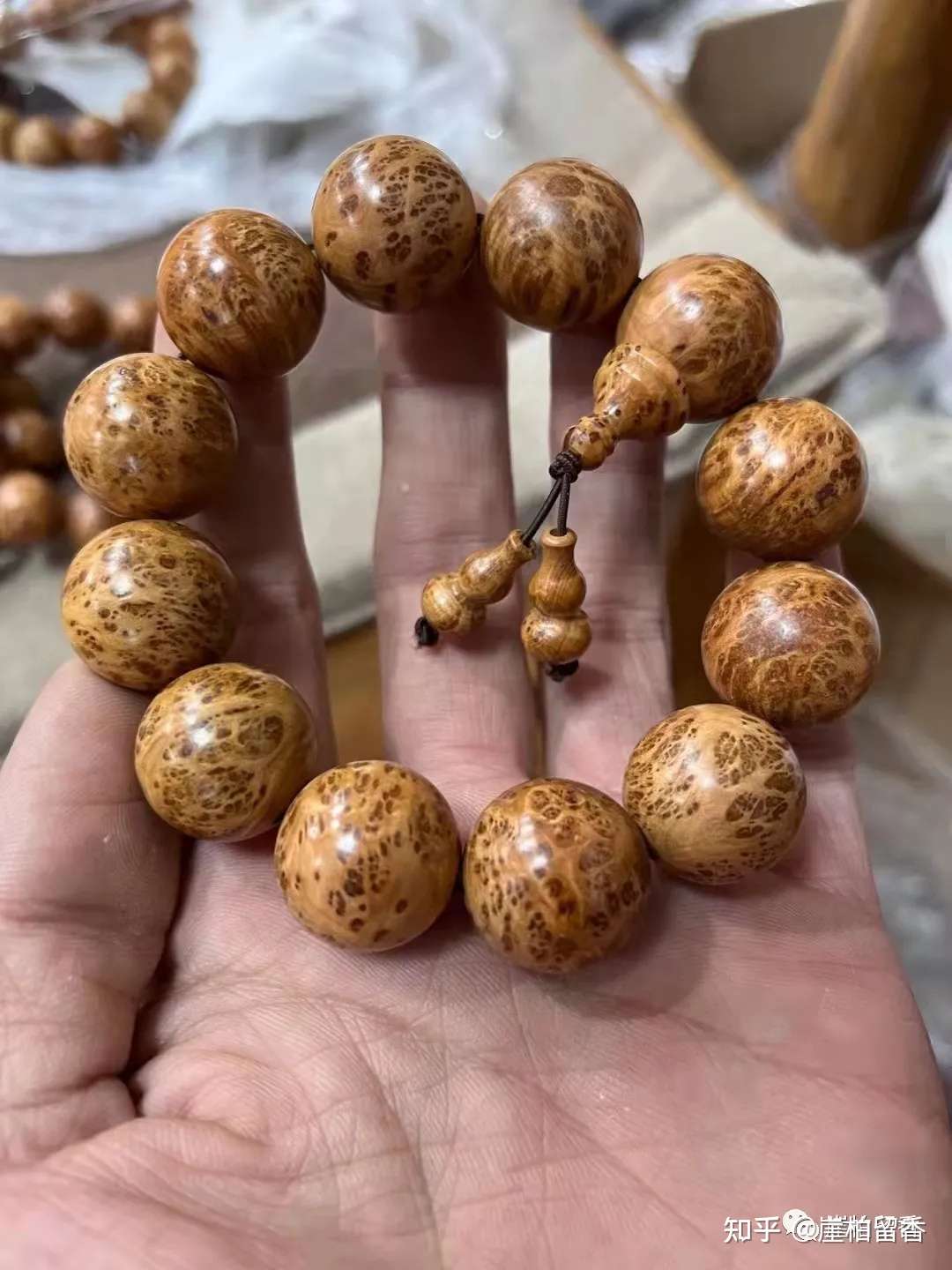 什么样的崖柏手串才值得玩呢 知乎