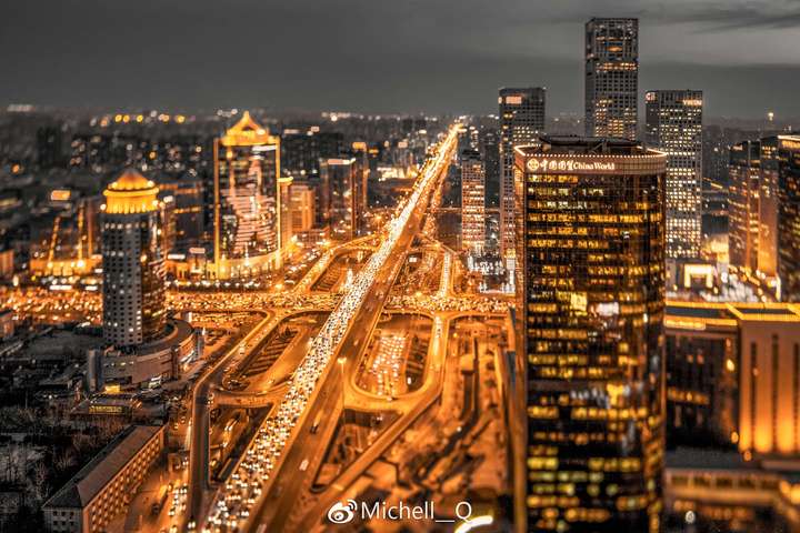 求黑金色调前期与后期的方法