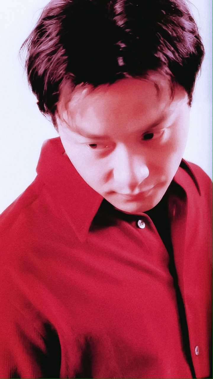 志摩千岁的《张国荣的时光》中关于唐先生的部分是否违背了哥哥不愿