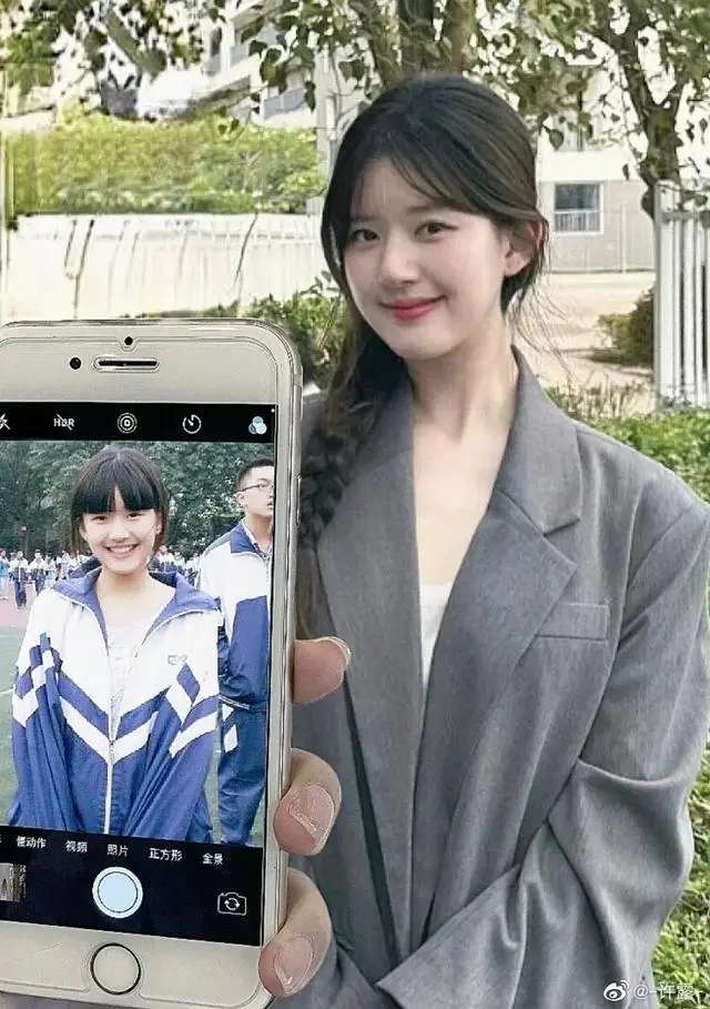 93紫龙 的想法: 赵露思曾经在学生时代,因为一张照片火遍… - 知乎