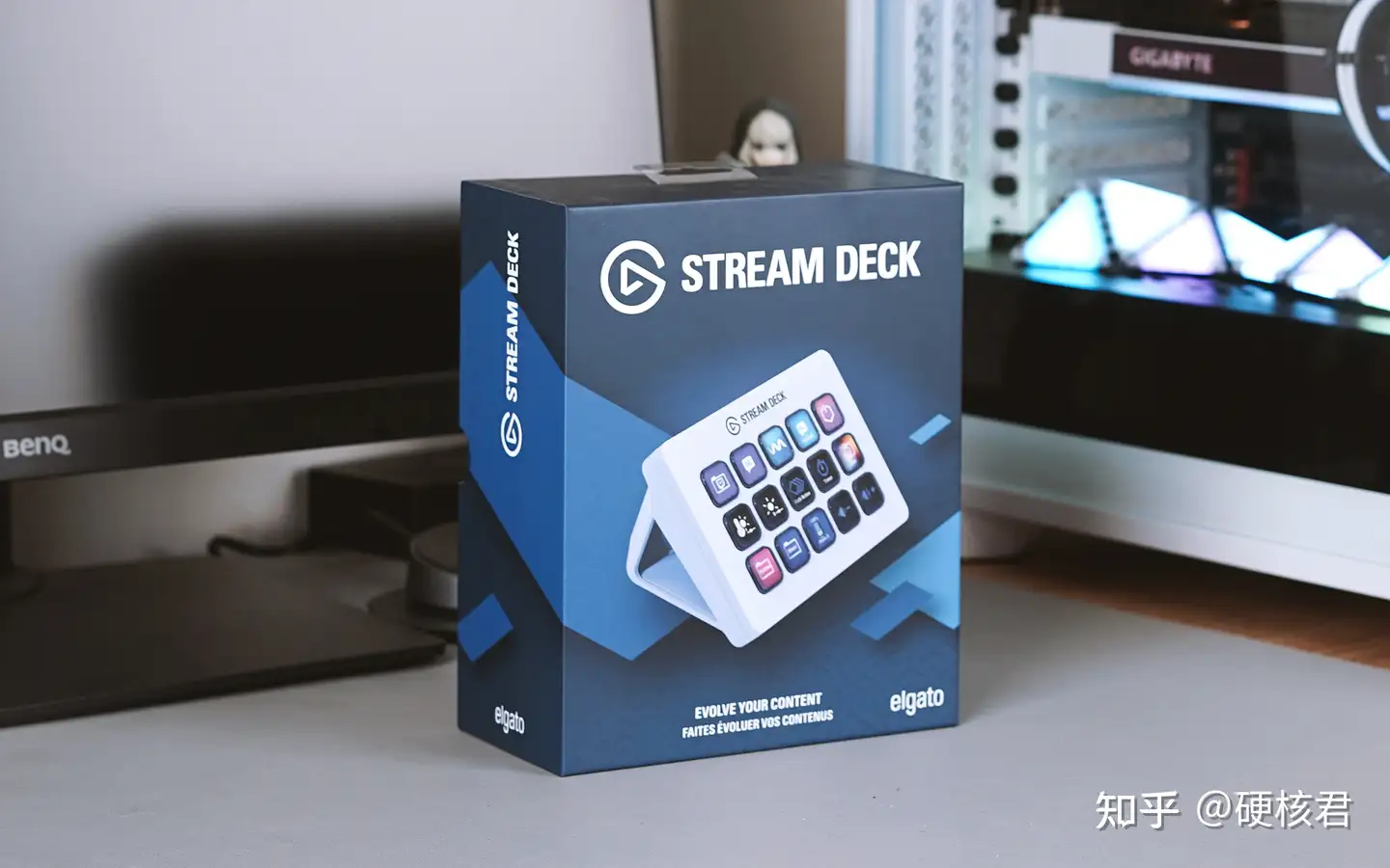 直播or创作者的利器，Elgato Stream Deck MK.2二代智能直播控台体验