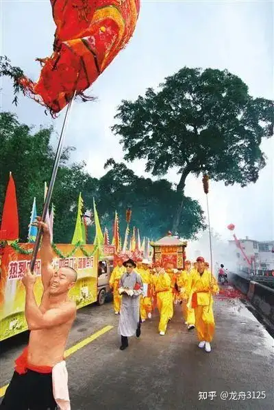 永定陈东四月八图片