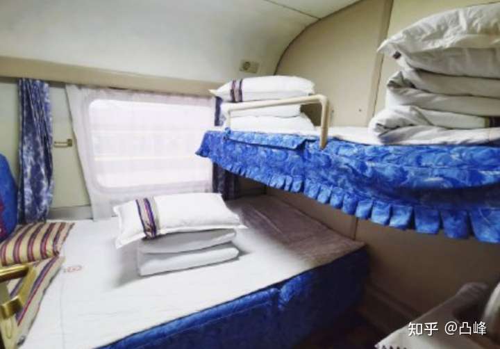 昆明至丽江的软卧包厢.(图源网络侵删)