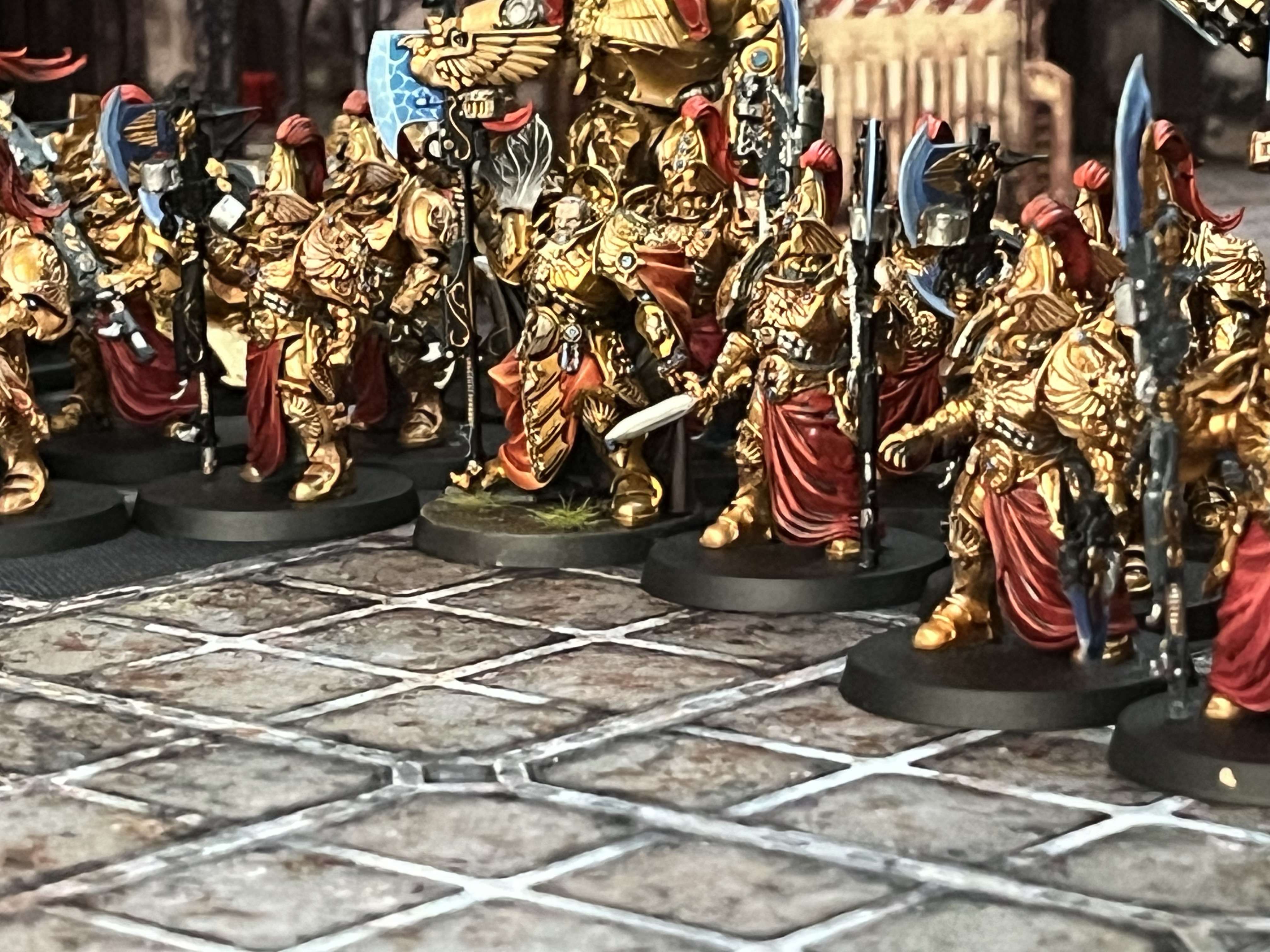 阿莱克修斯 的想法: #战锤40k# 禁军成军合影 图拉真是订购的