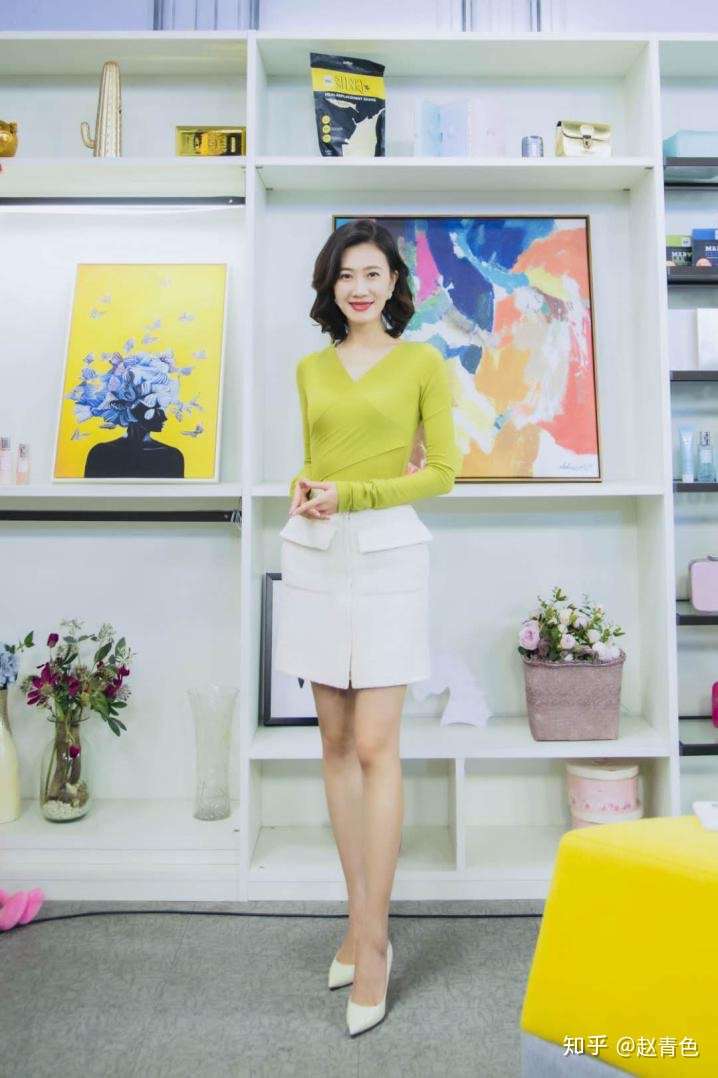 张萌萌姐的书籍能为青年人创业提供哪些帮助?