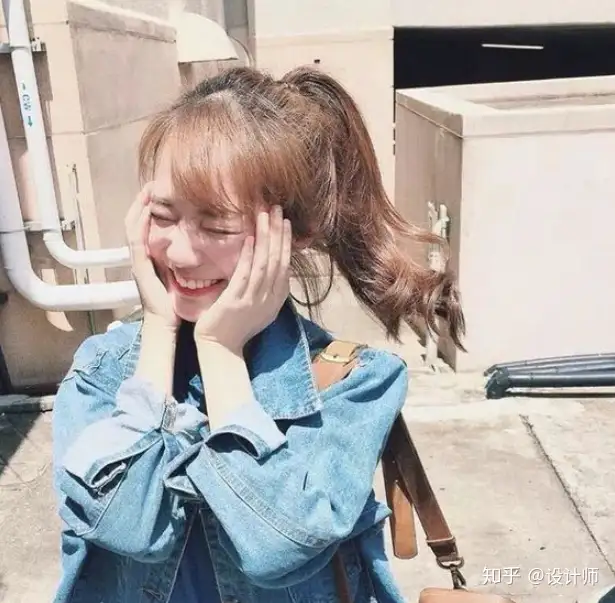 女生通用的8个拍照姿势，教你摆拍出最美的pose - 墨华网 (图16)