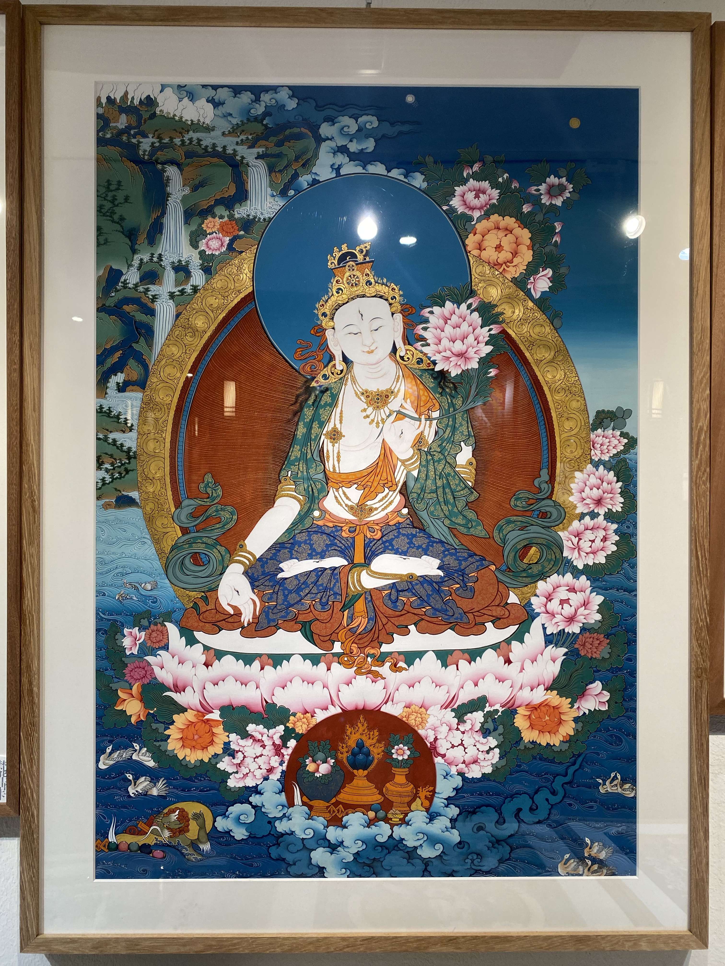 西藏唐卡杨弘毅 的想法: 白度母 画心:98*67cm 心咒:嗡达咧都