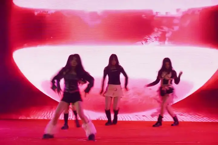 【活力校園】體藝融匯 活力迎新 | 塘棲校區(qū)體育藝術(shù)節(jié)閉幕式暨元旦晚會圓滿落幕!(圖2) 【活力校園】體藝融匯 活力迎新 | 塘棲校區(qū)體育藝術(shù)節(jié)閉幕式暨元旦晚會圓滿落幕!(圖2)