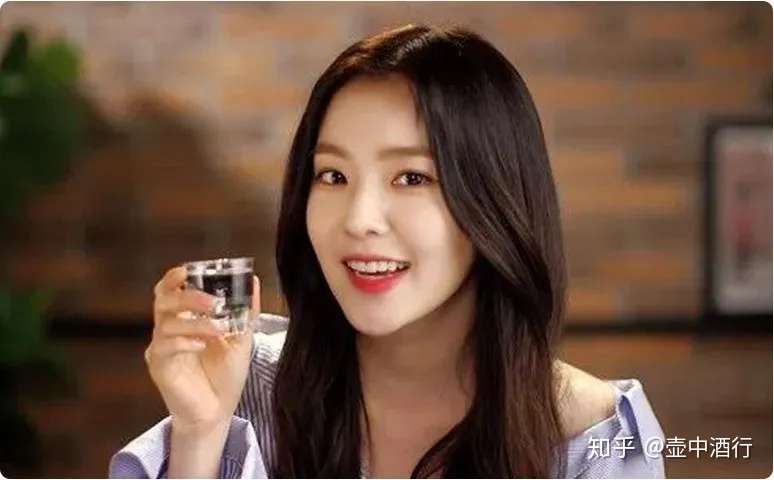 壶中酒行故事汇 酒桌饭局上的女人 要想千杯不醉 必要防身有术 知乎