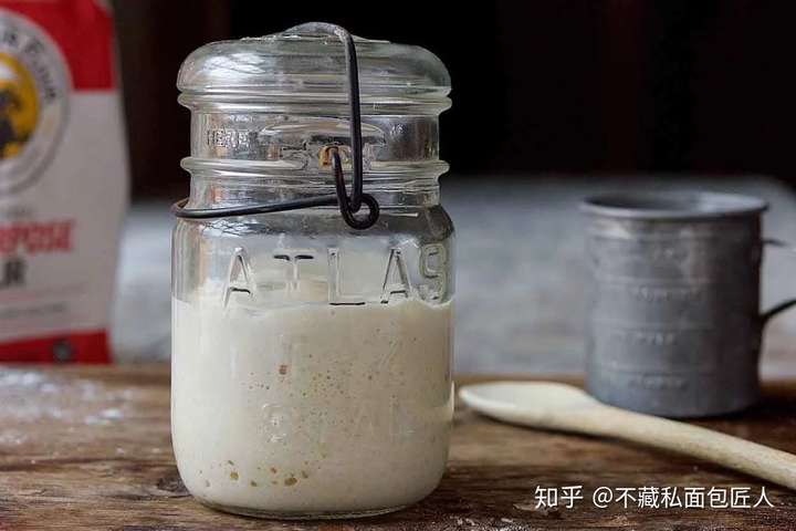 当下火爆的软欧包,跟甜面包有什么区别?
