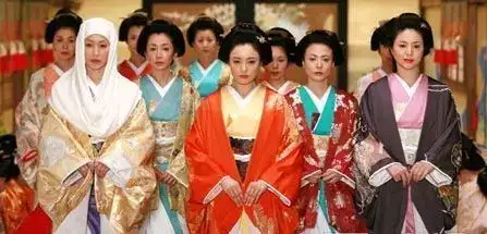 日语微课堂 穿梭千年的日本和服文化之旅 知乎