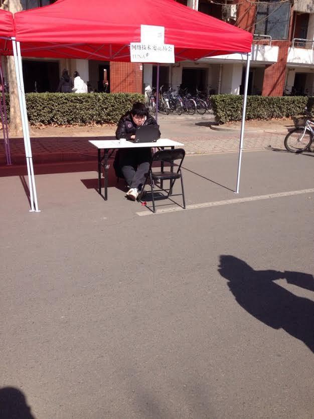 看这里看这里看这里