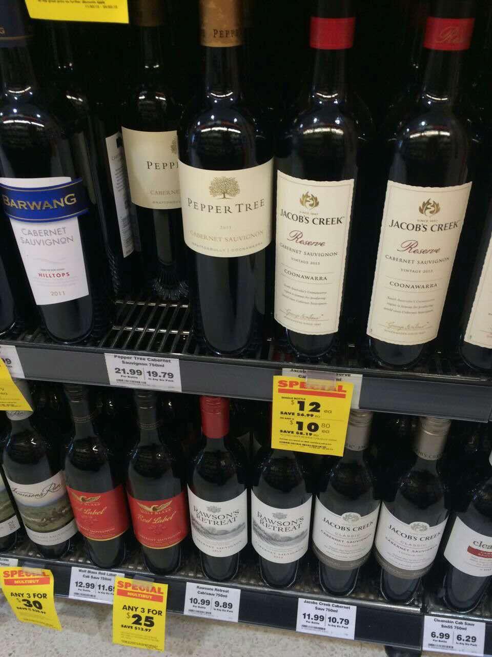 朋友答应帮忙一月份从澳洲带红酒回来,请问适