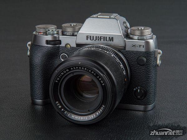 最近想入富士XT1,但富士声称今年6月会发布新