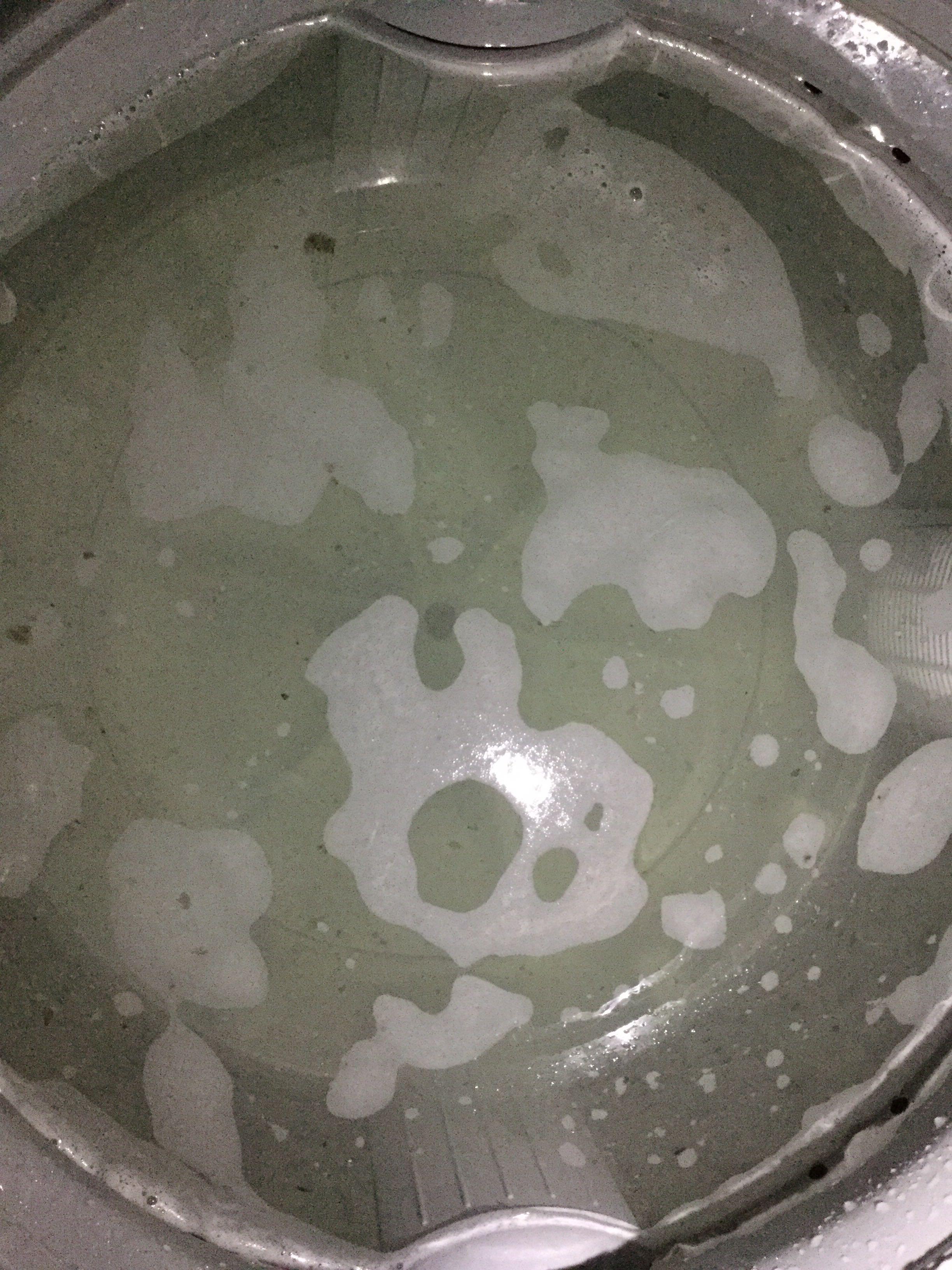 <em>内裤和袜子放到</em>洗衣机里<em>一起</em>洗有问题吗? - 何