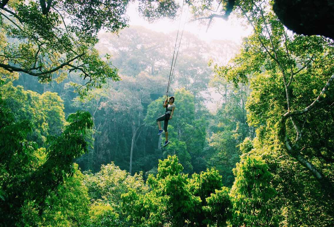 第一次出国游先去哪个国家比较好?英语交流有