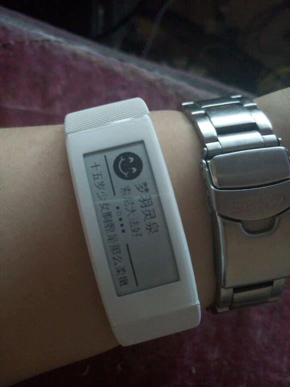 rtBand Talk swr30 ?sony这个智能手环能不能和