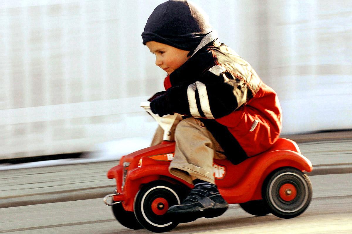 畅快滑行，勇敢直前，COOGHI酷骑儿童平衡车体验！_智能界—智能科技聚合推荐平台—引领未来智能生活