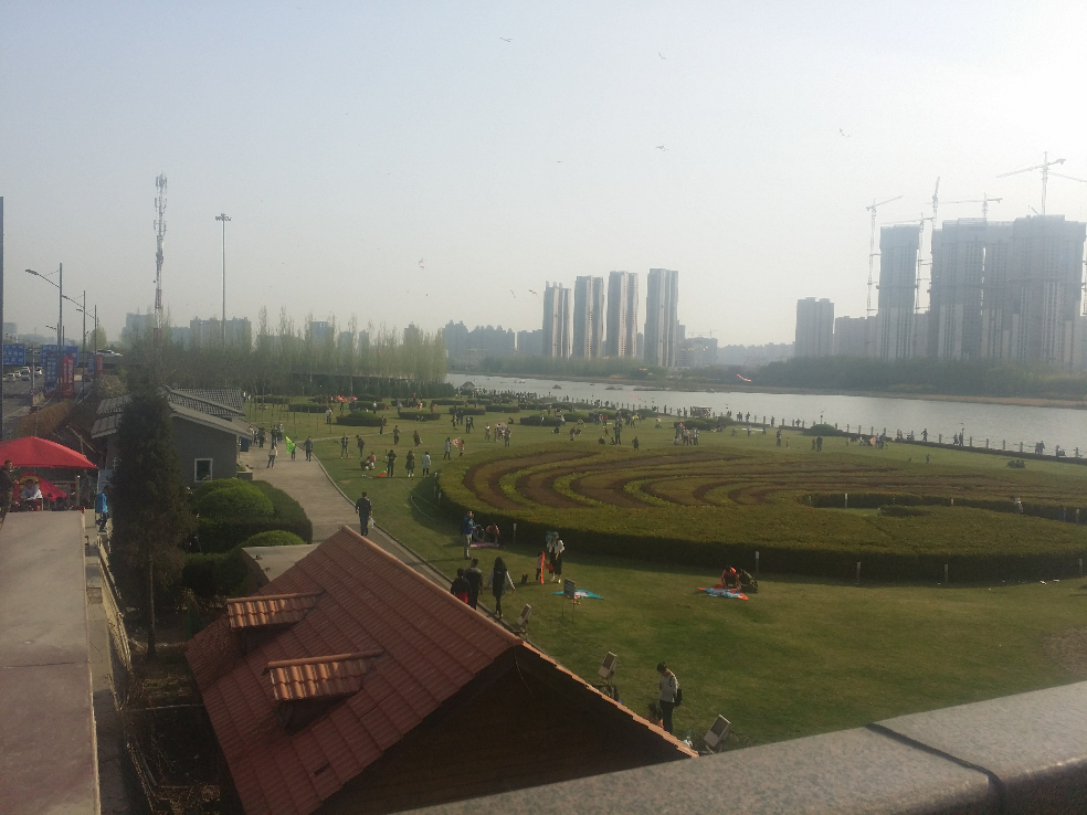 是不是胖子跑步很伤膝盖?