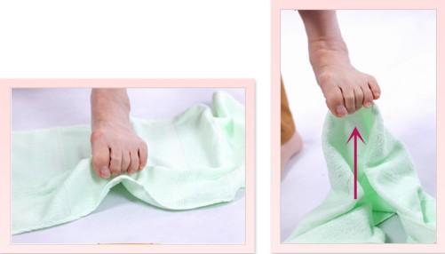 练习抓毛巾的动作