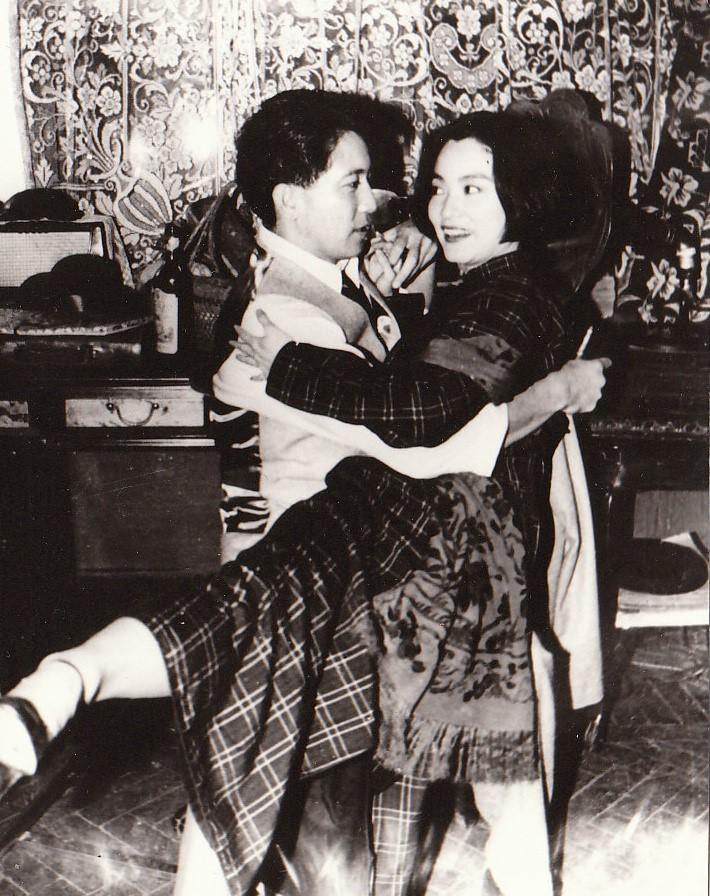 张爱玲与林青霞爱就是不问值不值得