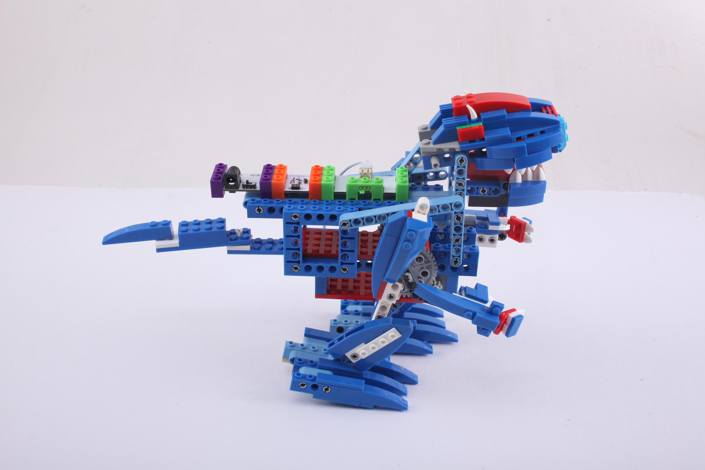 各位都有哪些自己创作的积木作品?