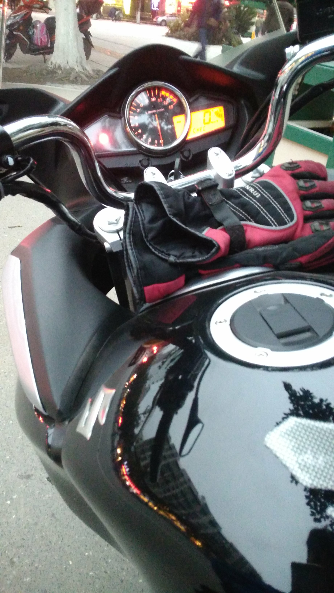 当有人说好无聊啊,最佳的回复是什么? - 聪聪的