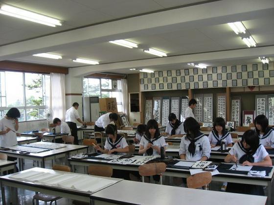 日本神山高中图片