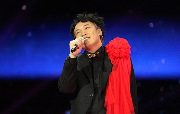 《夏洛特烦恼》中有哪些细思恐极的细节?