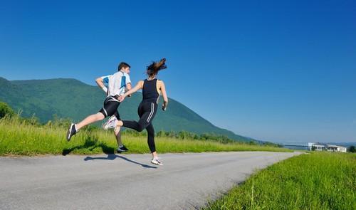 步频跑法vs步幅跑法 知乎