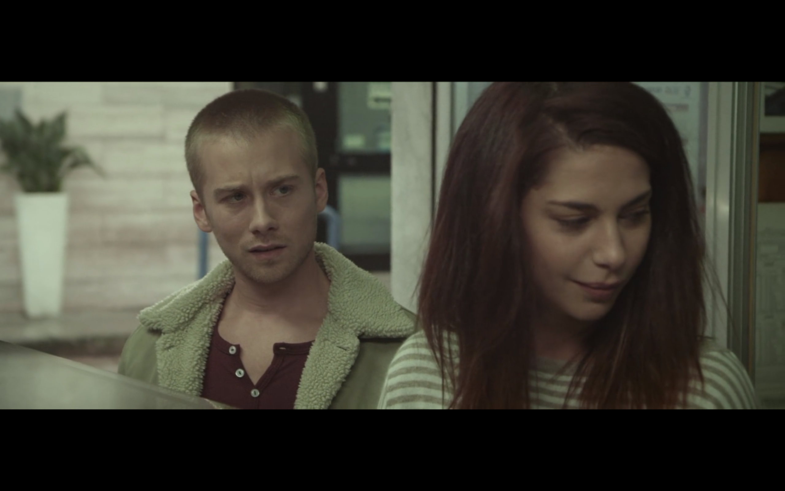 有什么好看的具有爱情元素的恐怖片? - 几涓的