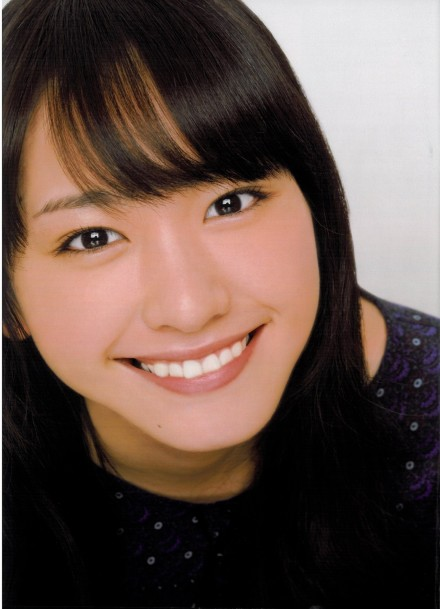 怎样笑最好看? - 你奈人生何的回答 - 知乎