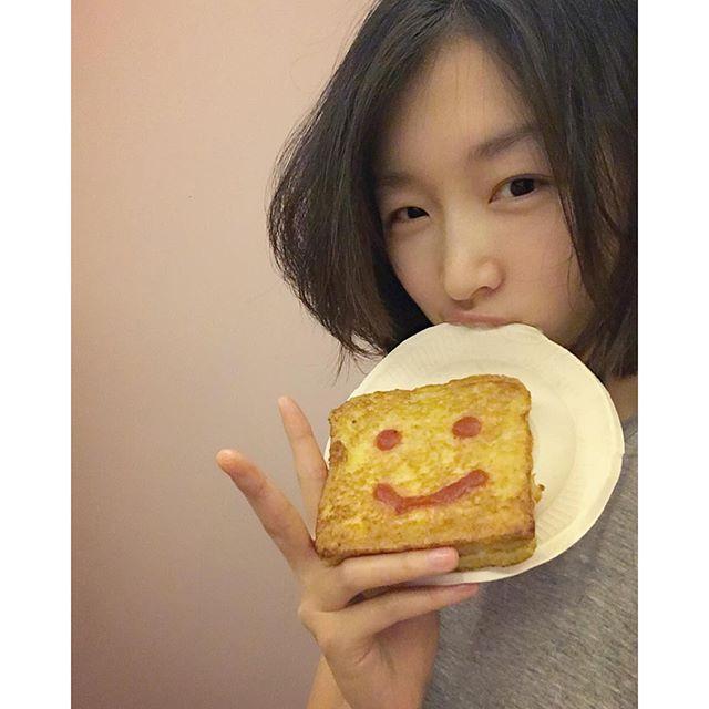 为什么周冬雨长得像16岁少女?长得像少女要满