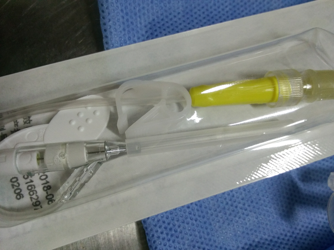 打耳洞应该注意什么问题?确实是医院比较靠谱