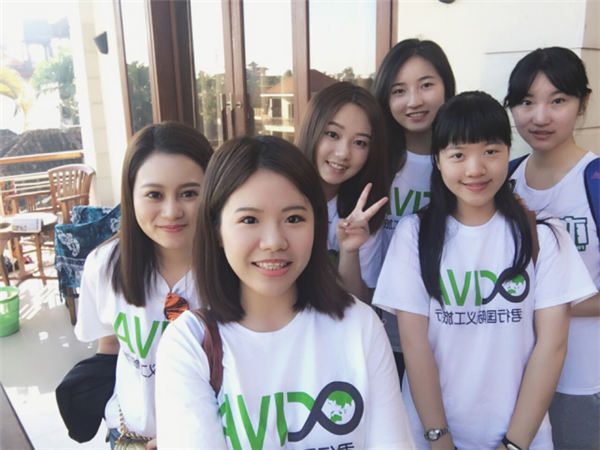 本人公司职员,十月国庆打算义工旅行,期间考个