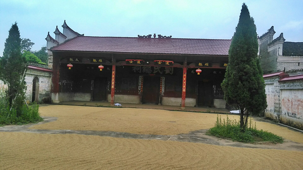 国内不同城市都分别诞生了哪些伟人(名人)?