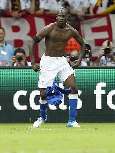 2012 年欧洲杯半决赛,德国 VS 意大利的比赛,有