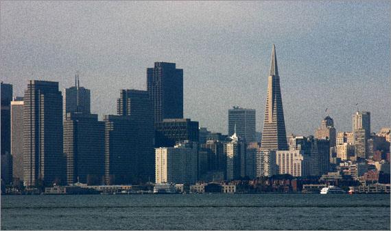 怎么使用ps把两幅或者多幅夜景作品去噪点? -