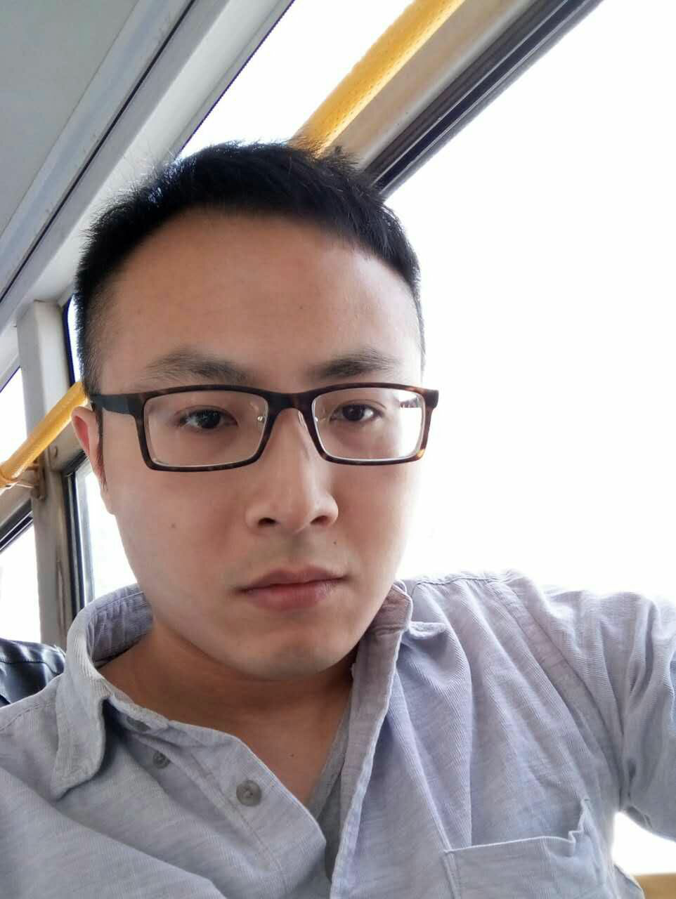 男孩由帅变丑是怎样一种体验? - 知乎用户的回