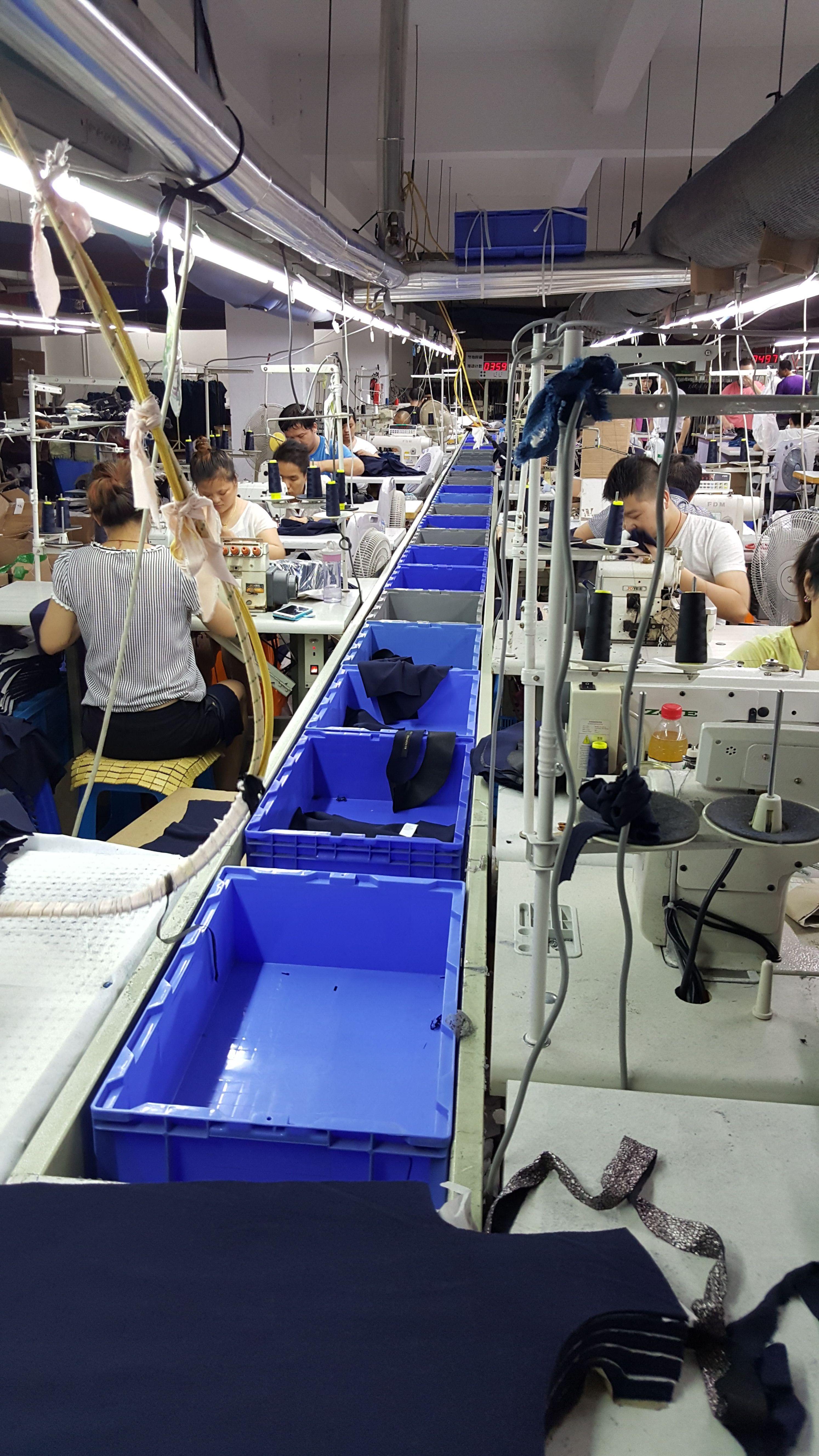 一个年产值两千万但是净利润只有几十万的服装