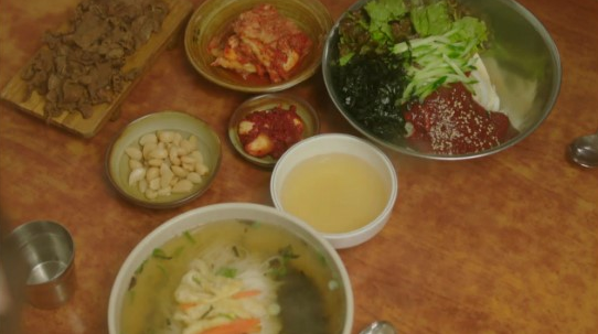 为什么韩国人喜欢吃拉面,也就是方便面?