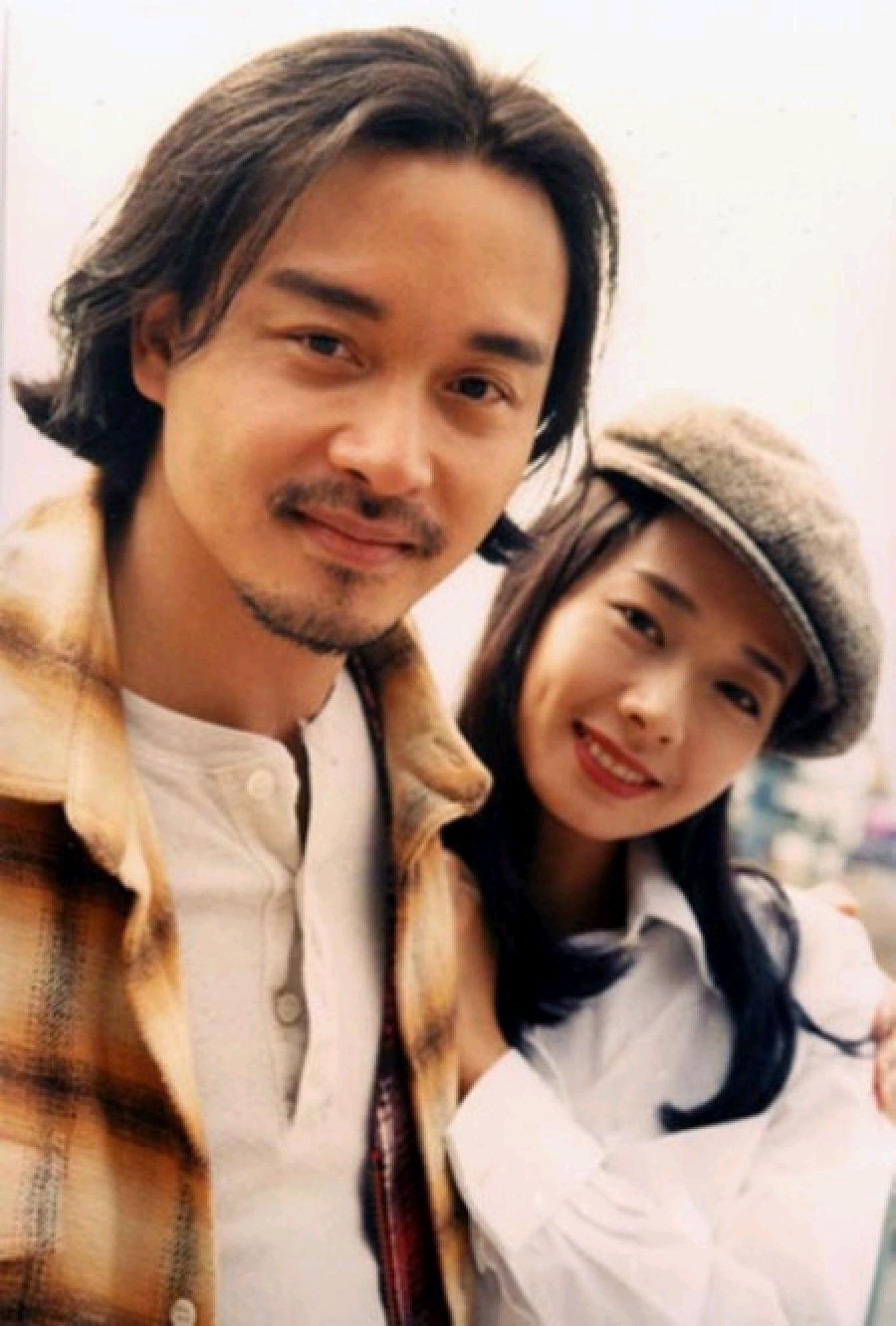 如何评价张国荣的长相